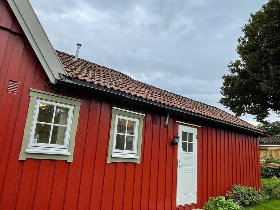 Apartament With Access To Garden, Central, Quiet And With Free Parking Fredrikstad Buitenkant foto
