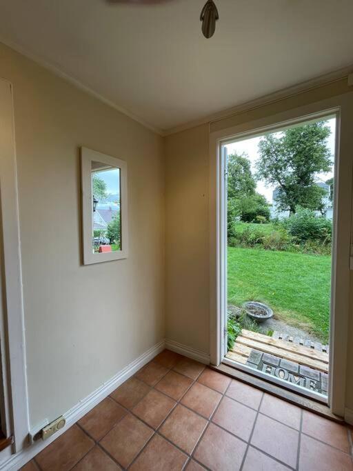 Apartament With Access To Garden, Central, Quiet And With Free Parking Fredrikstad Buitenkant foto