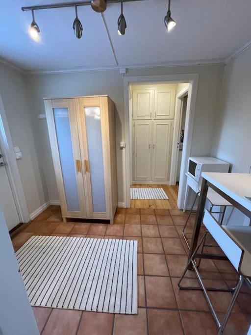 Apartament With Access To Garden, Central, Quiet And With Free Parking Fredrikstad Buitenkant foto